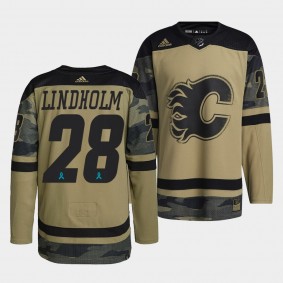 Calgary Flames 28 Elias Lindholm 2021 CAF Night Camo Jersey Canadian Armed Force